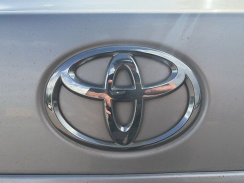 Used 2009 Toyota Corolla LE FWD image 22