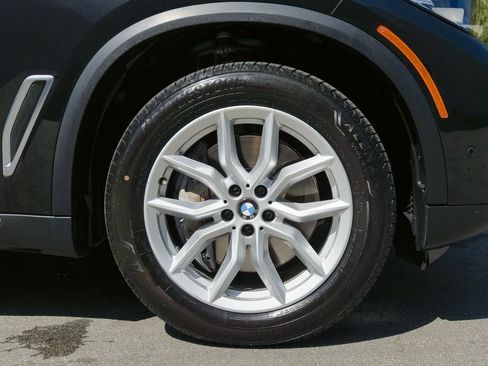 Used 2021 BMW X5 xDrive45e image 10