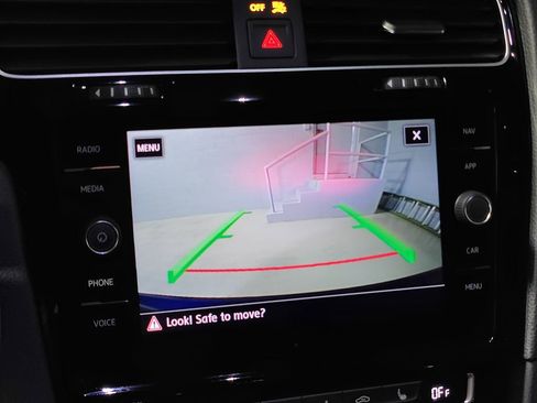 Used 2019 Volkswagen Golf R 4-Door image 43