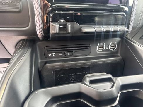 Used 2019 RAM 2500 Limited AWD/4WD image 24