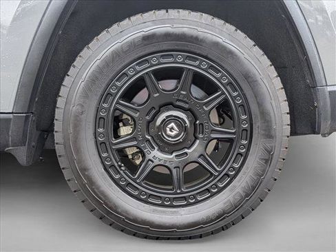 Used 2020 Jeep Grand Cherokee Trailhawk AWD/4WD image 25