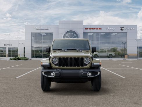 New 2026 Jeep Gladiator Sport AWD/4WD image 6