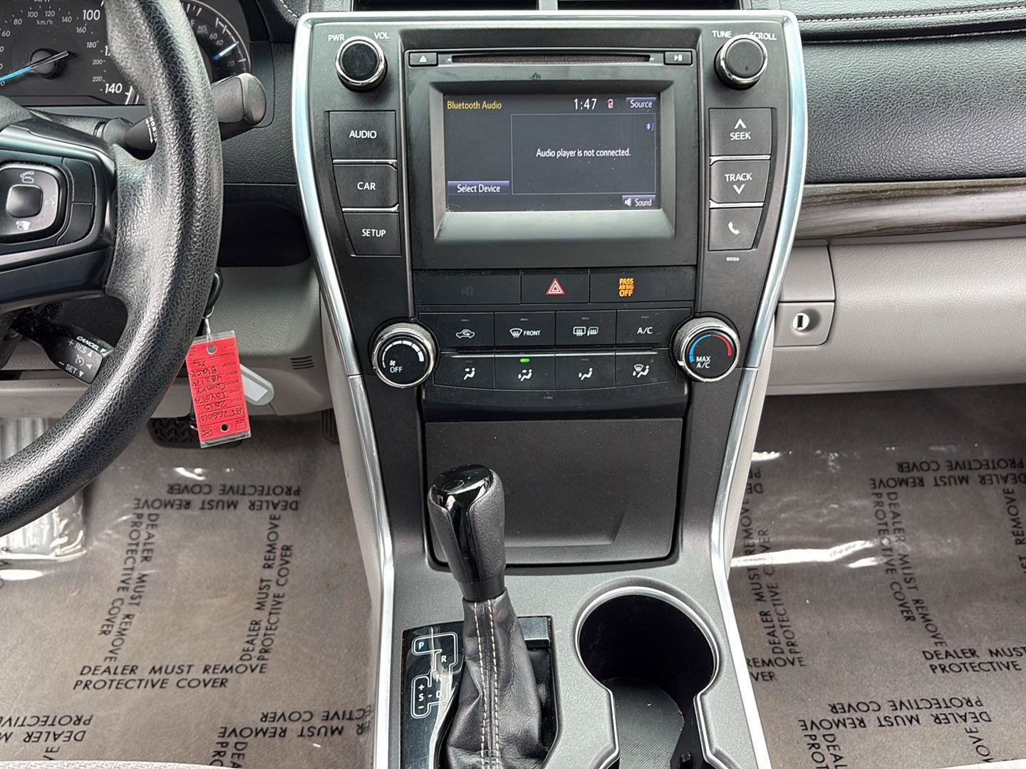 Used 2015 Toyota Camry FWD image 5