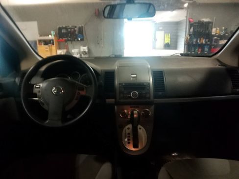 Used 2011 Nissan Sentra 2.0 S FWD image 30