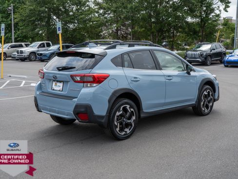 Certified 2022 Subaru Crosstrek 2.5i Limited w/ Moonroof Package 2 AWD/4WD image 3