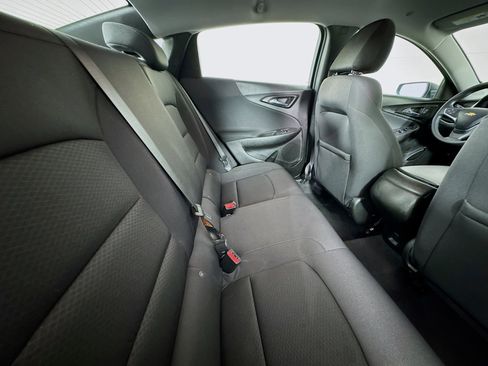 Used 2021 Chevrolet Malibu LS image 26