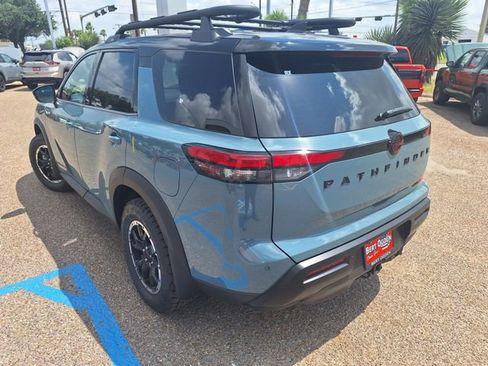 New 2026 Nissan Pathfinder Rock Creek AWD/4WD image 5