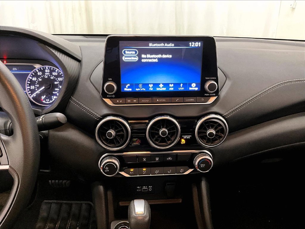 Used 2023 Nissan Sentra SV FWD image 15