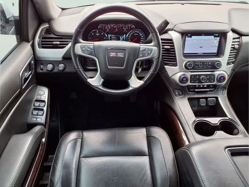 Certified 2020 GMC Yukon SLT AWD/4WD image 4