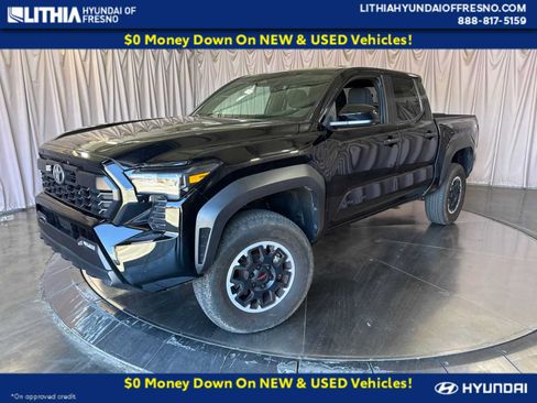 Used 2024 Toyota Tacoma TRD Off-Road AWD/4WD image 1