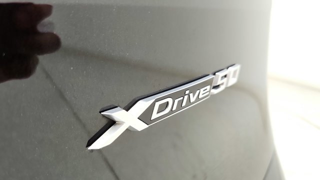 Used 2024 BMW iX xDrive50 w/ Sport Package AWD/4WD image 33