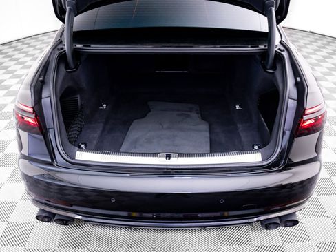 Used 2023 Audi S8 w/ S8 Executive Package AWD/4WD image 30