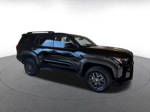Used 2025 Toyota 4Runner SR5 image 16