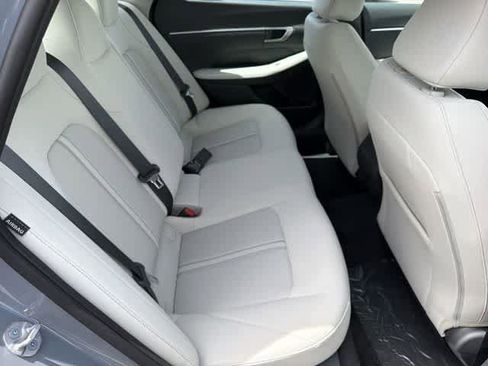 New 2026 Hyundai Sonata SE FWD image 17