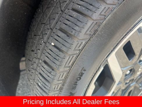 Used 2023 Hyundai Santa Fe Limited FWD image 12