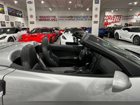 Used 2009 Chevrolet Corvette Convertible w/ Preferred Equipment Group RWD image 30