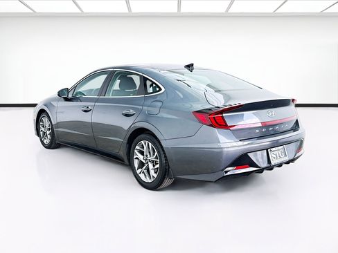 Used 2022 Hyundai Sonata SEL w/ Convenience Package FWD image 6