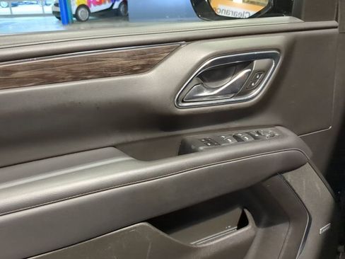 Used 2021 Chevrolet Tahoe LT AWD/4WD image 14