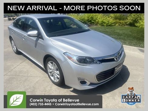 Used 2013 Toyota Avalon XLE FWD image 1