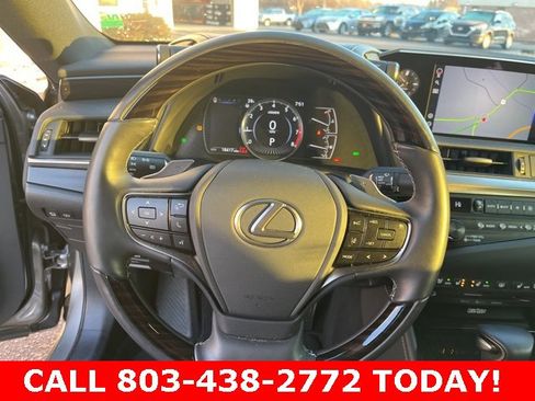 Used 2020 Lexus ES 350 Ultra Luxury image 20