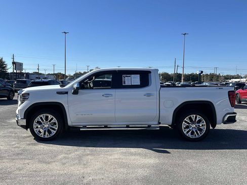 Used 2024 GMC Sierra 1500 SLT w/ SLT Premium Plus Package image 6