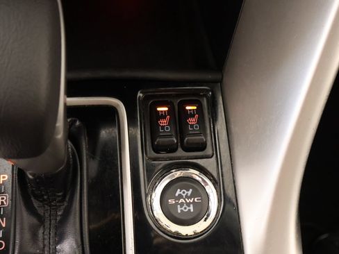Used 2024 Mitsubishi Eclipse Cross LE AWD/4WD image 7