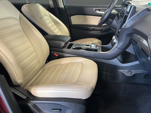 Used 2024 Ford Edge SEL w/ Convenience Package AWD/4WD image 23