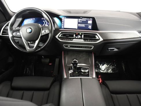 Used 2022 BMW X5 xDrive40i w/ Premium Package AWD/4WD image 31