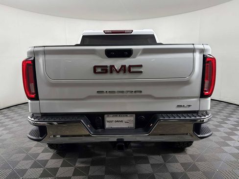 Used 2025 GMC Sierra 1500 SLT AWD/4WD image 5