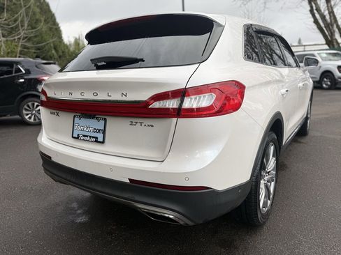 Used 2018 Lincoln MKX Reserve w/ Driver Assistance Package image 10