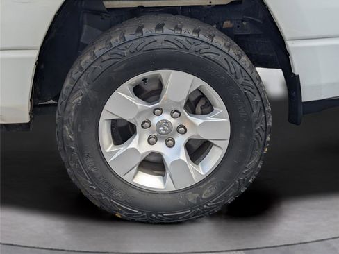 Used 2022 RAM 1500 Big Horn RWD image 33