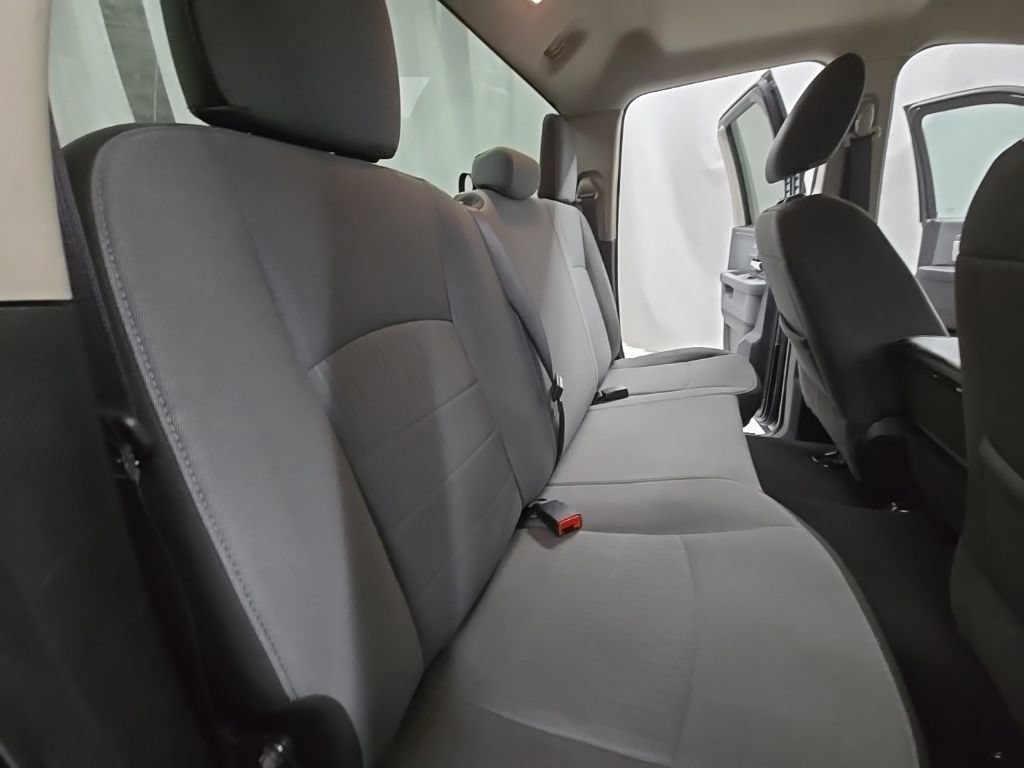 Used 2024 RAM 1500 Classic SLT AWD/4WD image 14