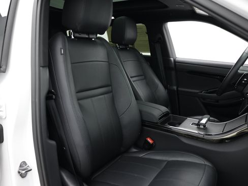 Used 2024 Land Rover Range Rover Evoque Dynamic SE AWD/4WD image 44