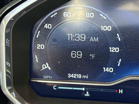 Used 2025 Chevrolet Silverado 1500 LT image 9