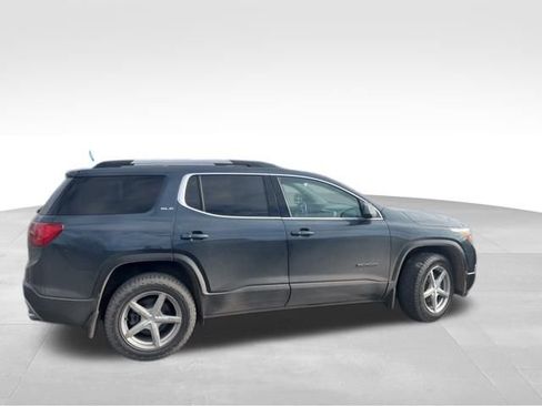 Used 2019 GMC Acadia SLE image 6