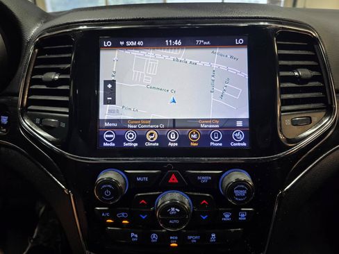 Used 2020 Jeep Grand Cherokee Limited AWD/4WD image 33
