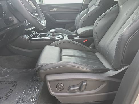 Certified 2023 Audi Q5 2.0T Premium Plus w/ Premium Plus Package AWD/4WD image 24