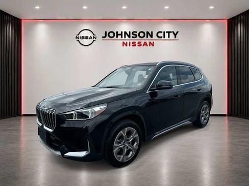 Used 2025 BMW X1 xDrive28i AWD/4WD image 9