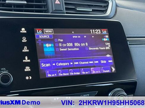 Used 2017 Honda CR-V Touring image 28