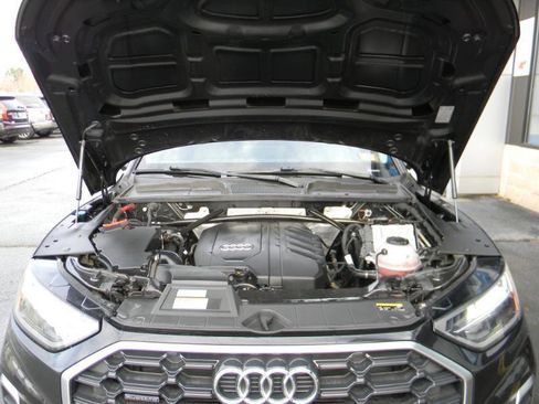 Used 2022 Audi Q5 2.0T Premium Plus image 24