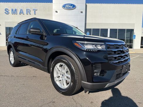 New 2026 Ford Explorer Active image 1