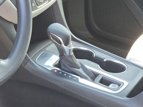 Used 2024 Chevrolet Equinox LS w/ Sport Edition FWD image 24