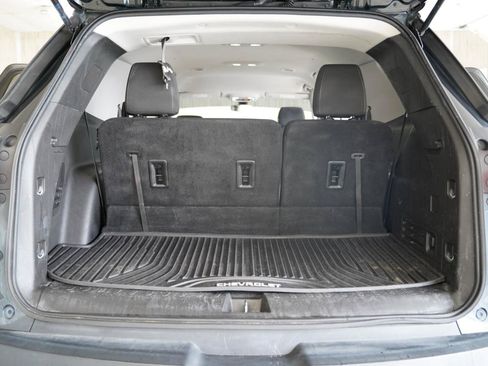 Used 2019 Chevrolet Traverse LT AWD/4WD image 39