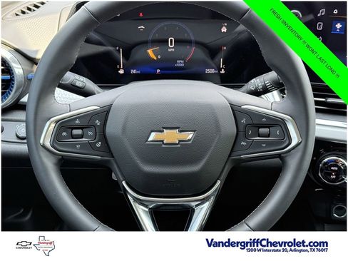 New 2026 Chevrolet Trax LT w/ Driver Confidence Package FWD image 12