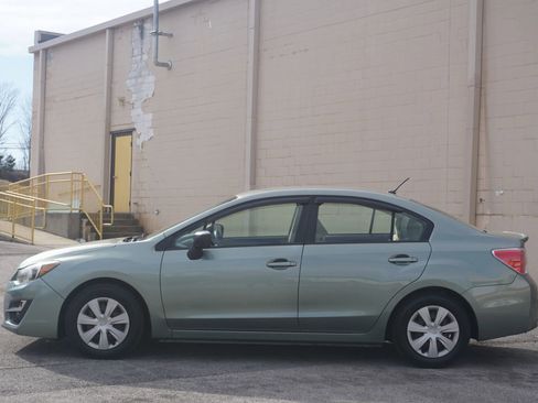 Used 2016 Subaru Impreza 2.0i image 8