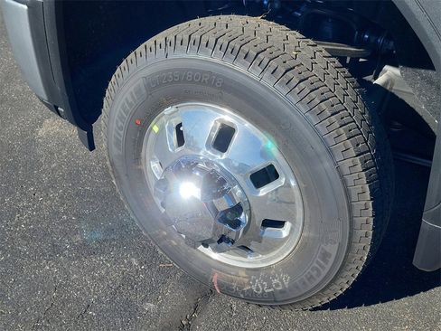 New 2026 GMC Sierra 3500 Denali Ultimate image 7