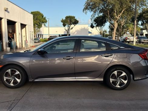 Used 2019 Honda Civic LX image 5