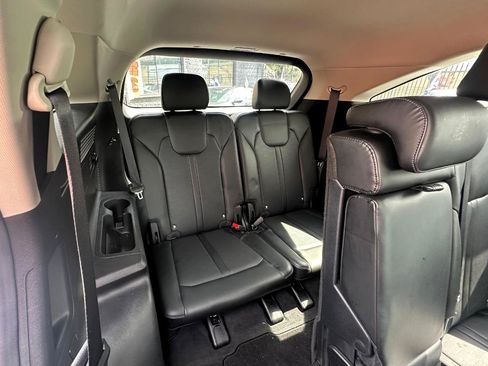 Used 2024 Kia Sorento S FWD image 25