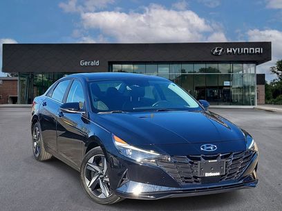 Certified 2023 Hyundai Elantra Limited w/ Cargo Package