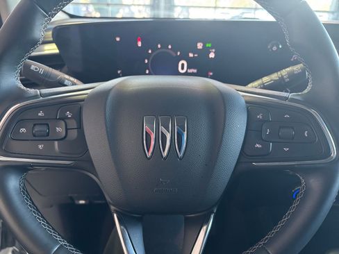 Used 2025 Buick Encore GX Preferred image 32